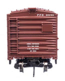 Walthers / 40' Steel Reefer with Dreadnaught Ends - Ready To Run / HO Scale