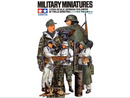 Tamiya / Military Miniatures German Soldiers at Field Briefing 1/35