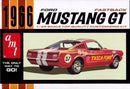 AMT / 1966 FORD MUSTANG FASTBACK 2+2 / HO Scale