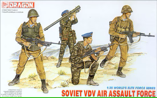 Dragon / Soviet VDV Air Assault Force Soldiers 1/35