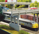 Rix Products / Early Highway Overpass with Pier / N Scale