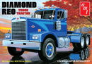 AMT | Diamond Reo Truck Tractor 1:25 Scale Model Kit