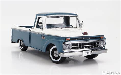 Sun Star /American Collectibles / 1965 Ford F-100 custom cab pickup 1/18
